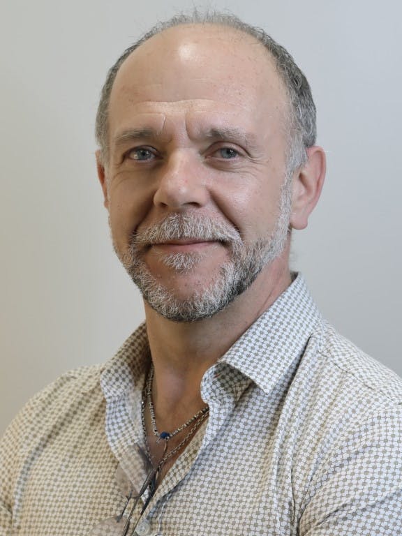 Chris Petropoulos