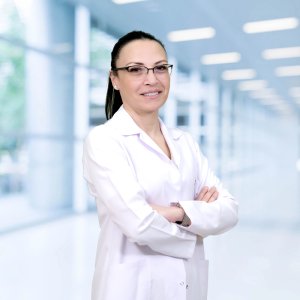 Elif Esra Uyar